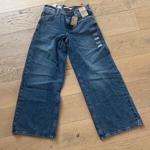 Levi's Relaxed Fit Dark Blue Jeans